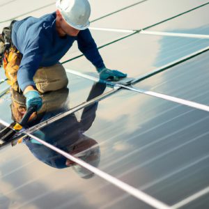 Solar Success: Essential Panel Maintenance for Longevity